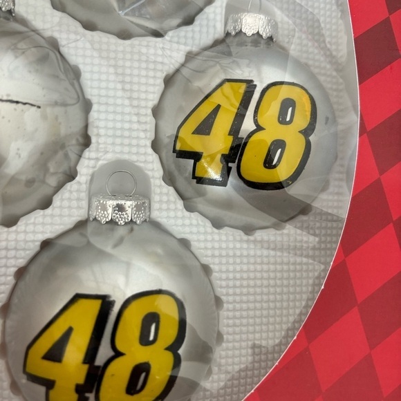 Vintage NASCAR Ornaments glass. Set of 4 - Picture 8 of 13